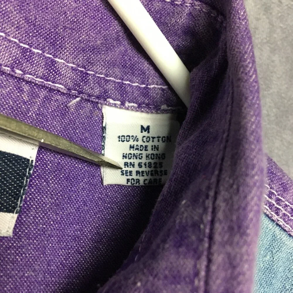 Vintage Nuovo County Seat Chambray Shirt size Medium Long Sleeve Purple Button - Picture 5 of 14